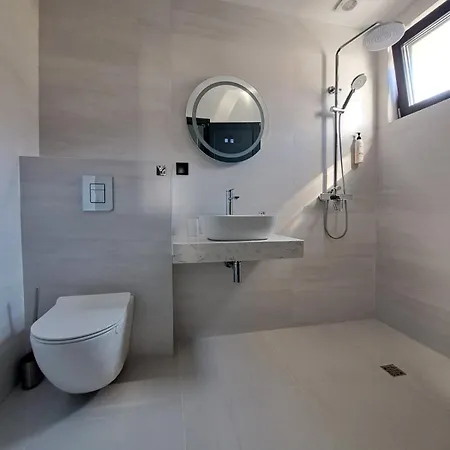 빌라 Felicity, Private Pool With Heating And Salt Water 로제넷츠