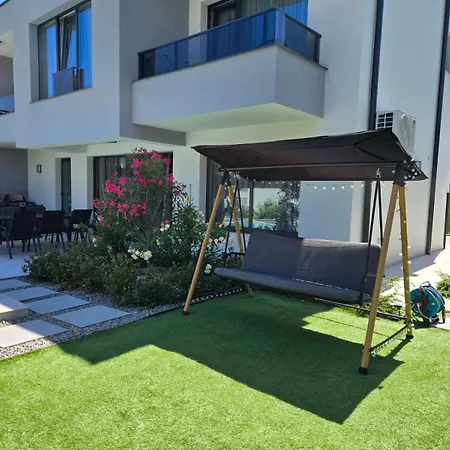 Felicity, Private Pool With Heating And Salt Water