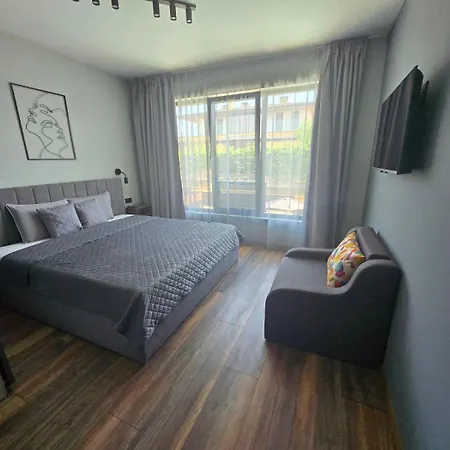 Felicity, Private Pool With Heating And Salt Water * 로제넷츠